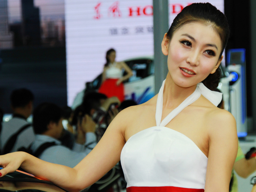 传奇手游折扣最低平台是多少？(传奇手游审判官在哪里下载？)插图