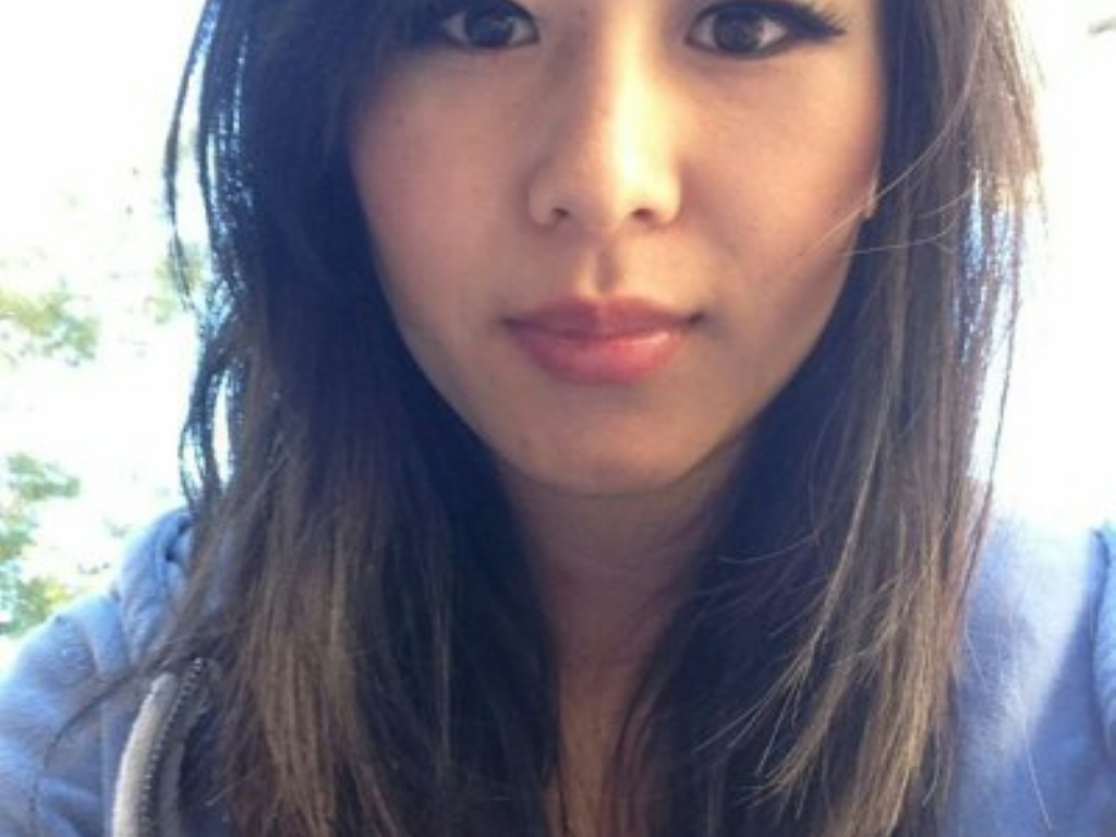 炫舞手游多少用户能玩传奇？(传奇手游账号哪里买？)插图