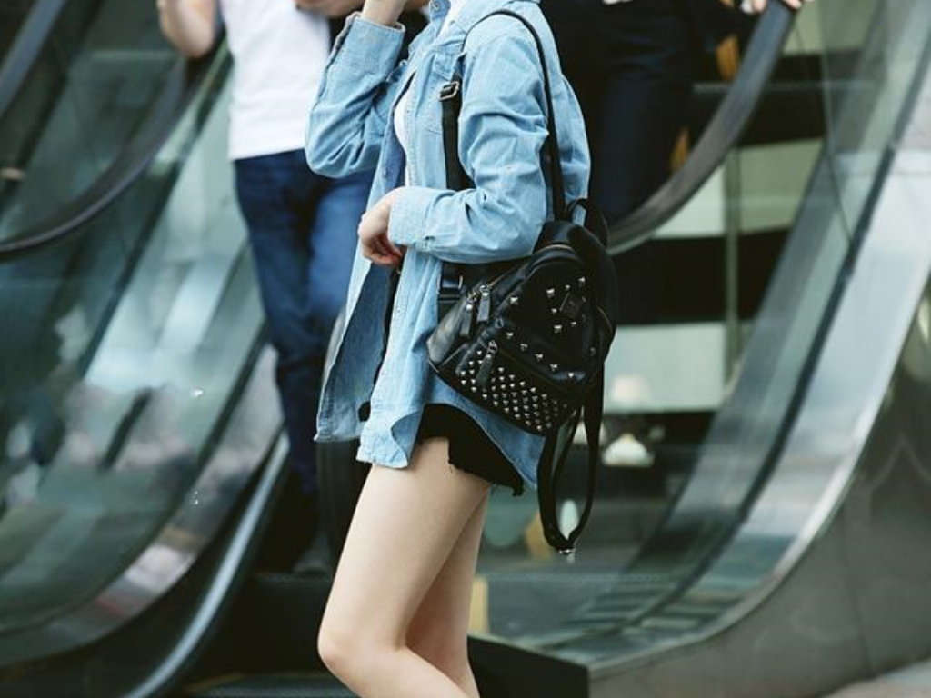 传奇手游如何刷项链？(热血传奇手游严将军在哪里？)插图