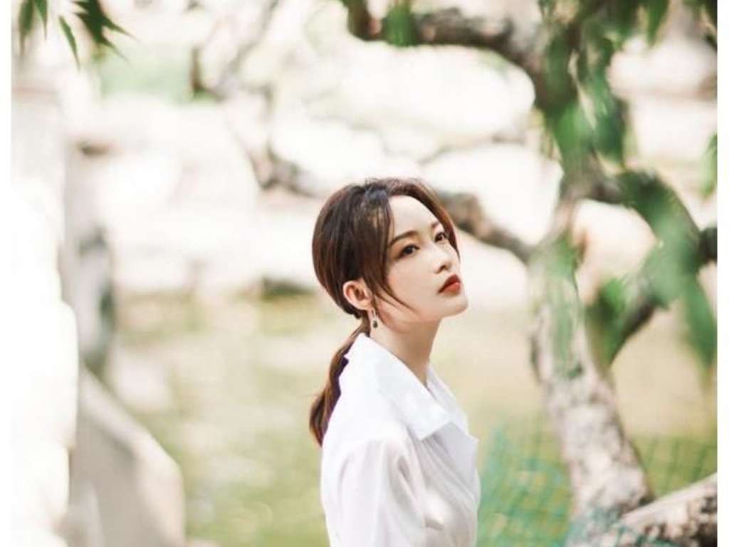 复古传奇手游哪里获得时装？(传奇手游矿石哪里有？)插图