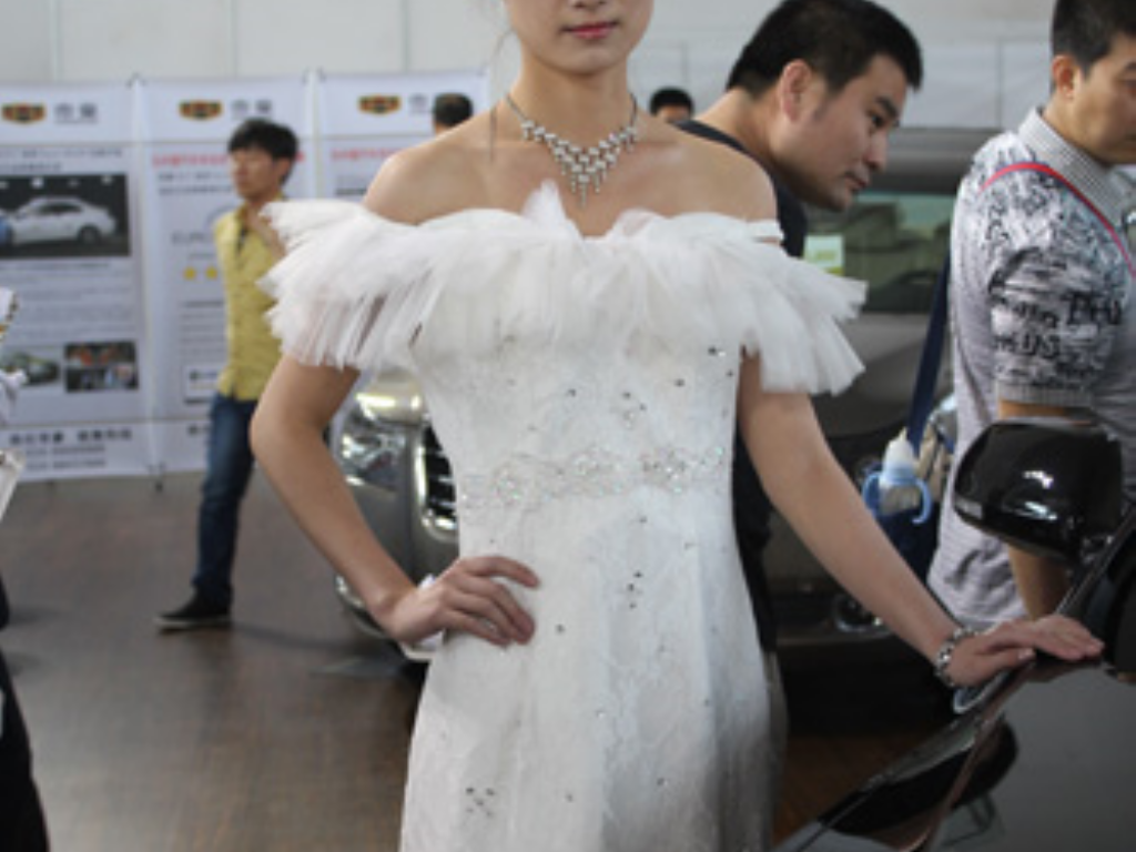 手游传奇牛魔王在哪里？(传奇手游如何修理装备？)插图