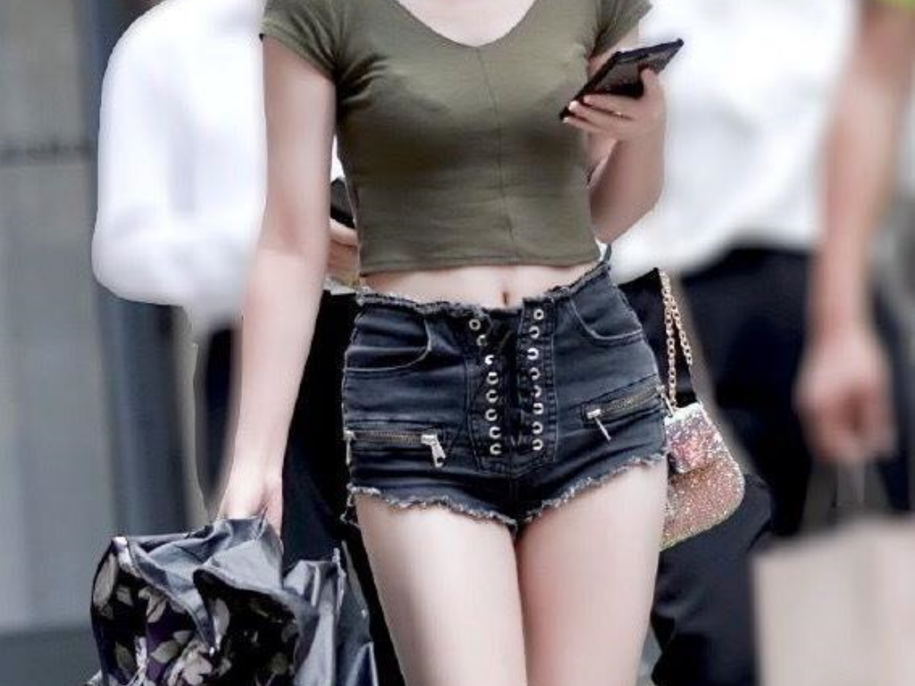 热血传奇手游在哪里买锄头？(小白如何学玩传奇手游？)插图