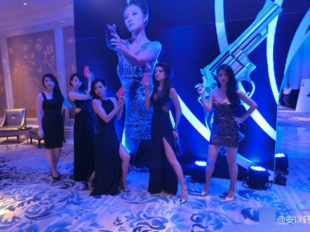 传奇手游从哪里下载好些？(传奇手游哪里打金条？)插图